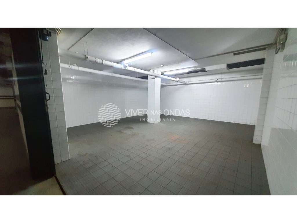 Garagem Box para Arrendamento na Foz do Douro - 45 m² | 2 Viaturas - Grande imagem: 5/14
