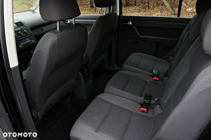 Volkswagen Touran 1.9 TDI Basis - 24