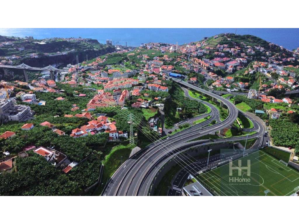 Terreno Agrícola com 7745m² em Câmara de Lobos - Grande imagem: 4/15