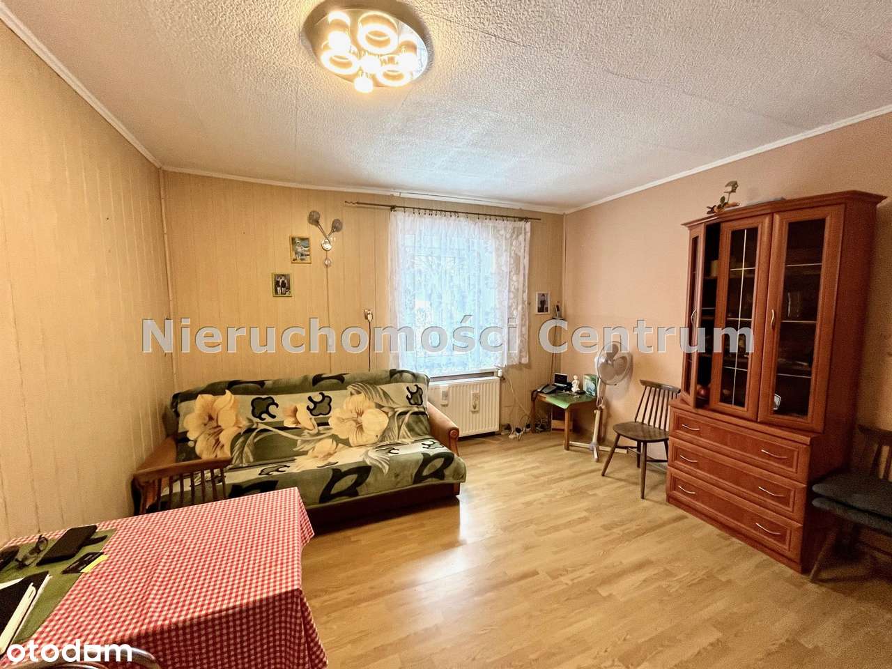 Piętro domu dwurodzinnego u podnóża Gór Sowich-2