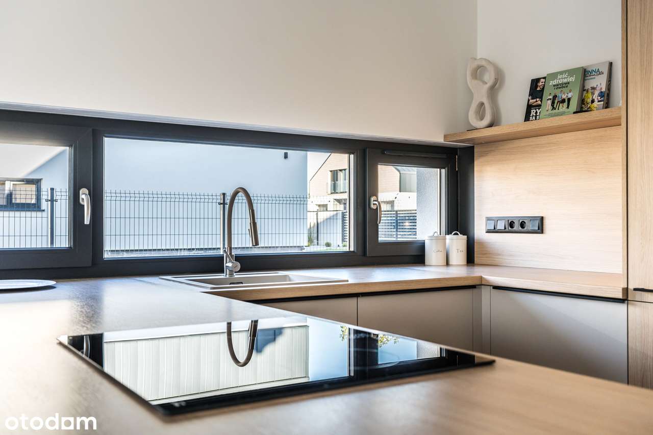 Przestronny dom 142 m² z garażem i ogrodem. Wykończony z kuchnią-17