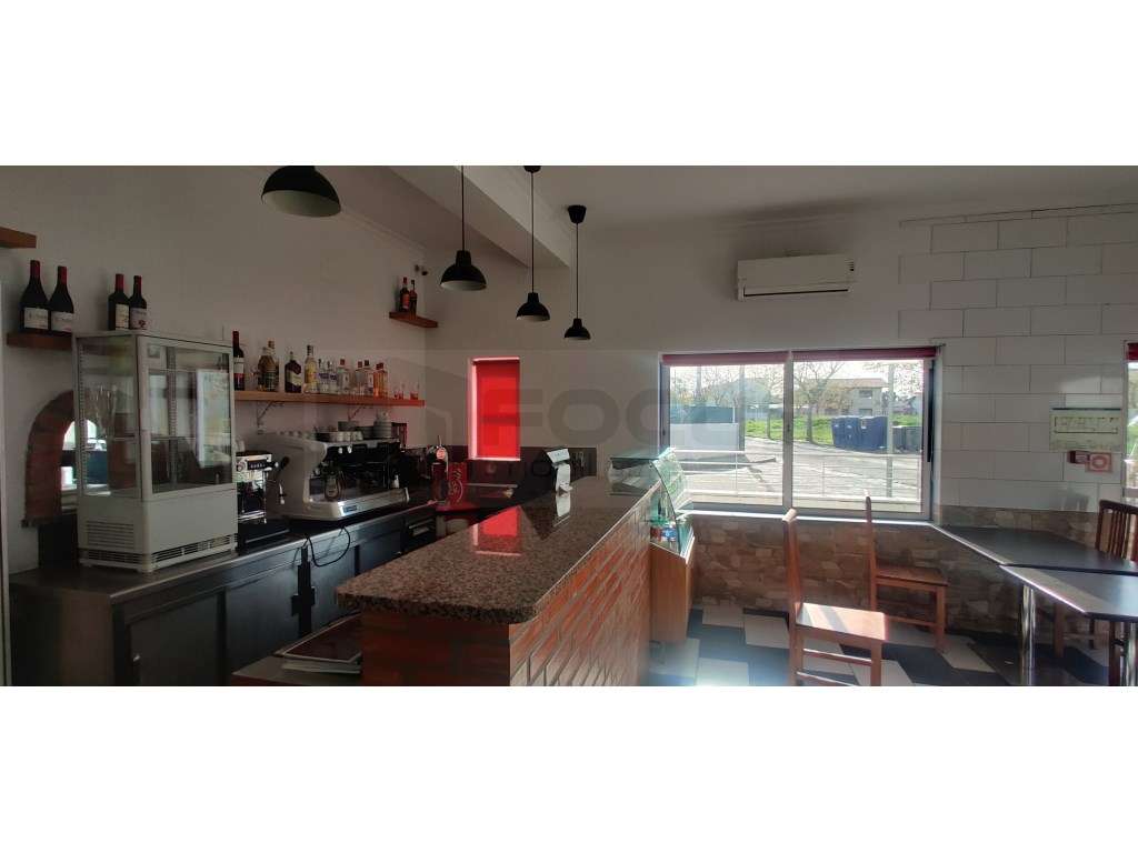 Afamado restaurante de especialidade para venda em Aveiro - Grande imagem: 2/14