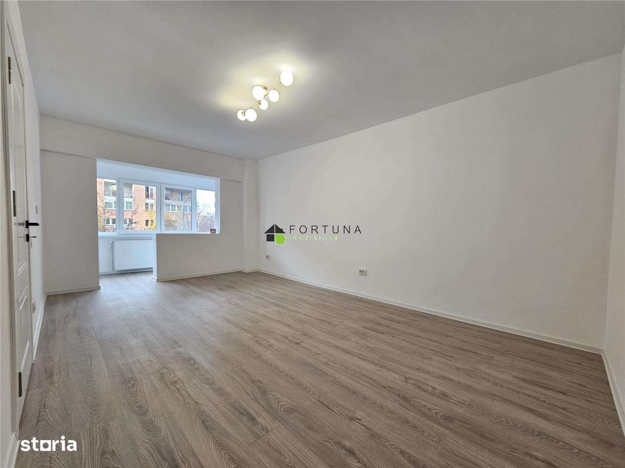 Apartament 2 camere decomandat, renovat, Toamnei, Centrul Civic - Imagine principală: 3/13