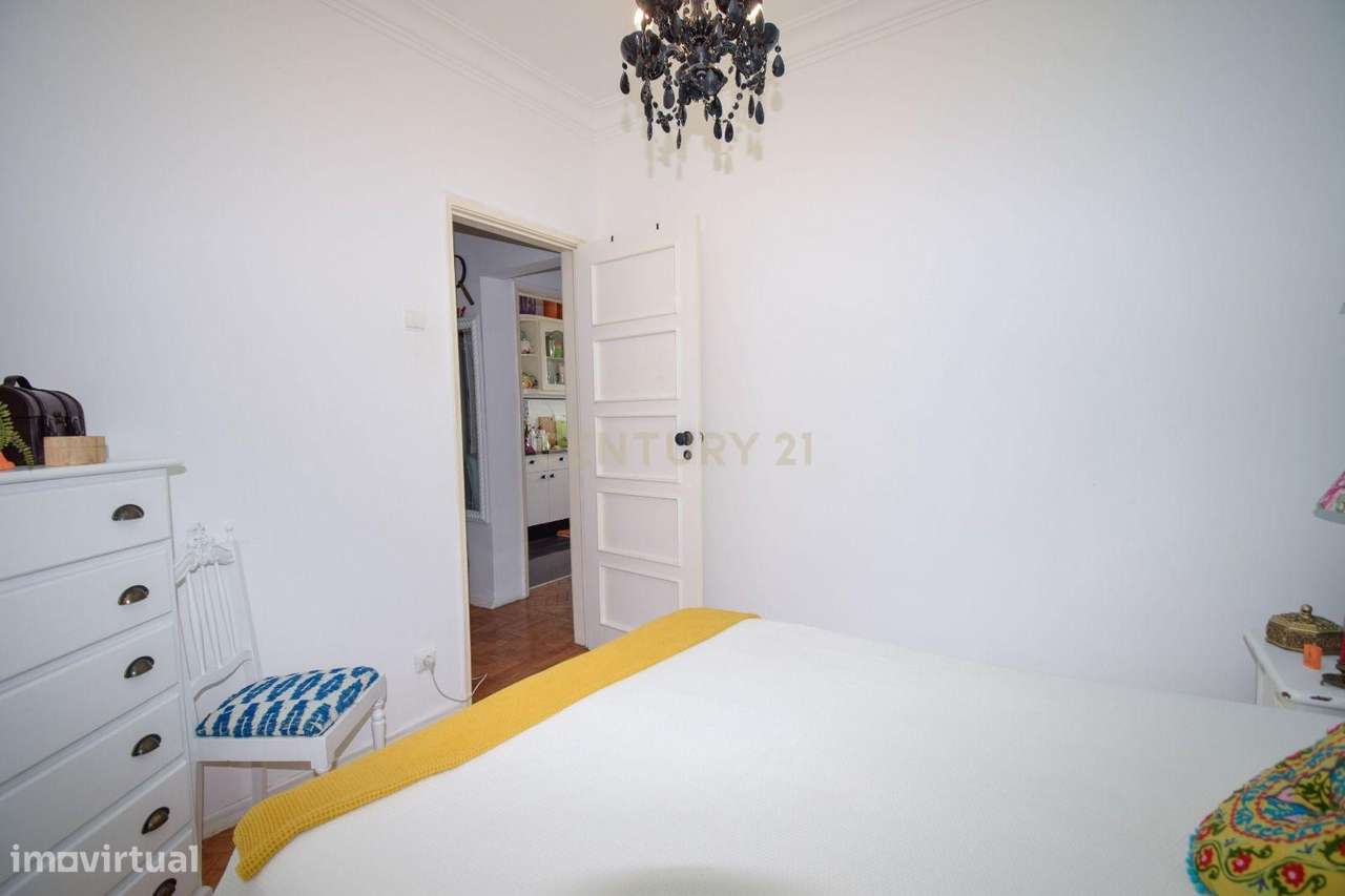 Apartamento T1+1 em Águas Livres, Amadora – Ótima Localização e Acesso-5