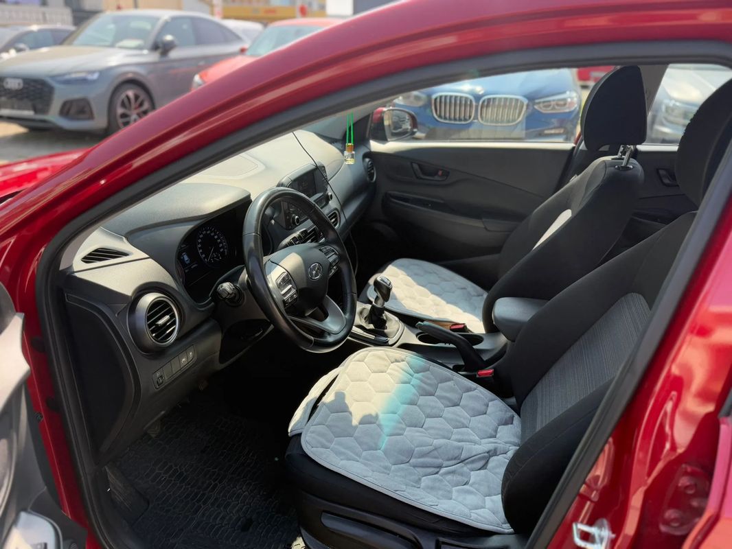 Hyundai KONA 1.0 T-GDI 120 CP 6MT 2WD Comfort - 16