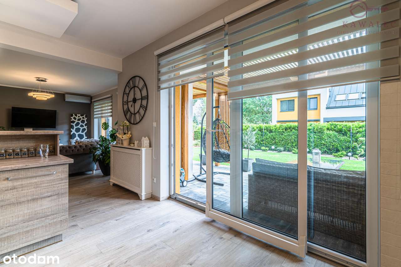 Luksusowy dom w miescie dla miłośników komfortu-18