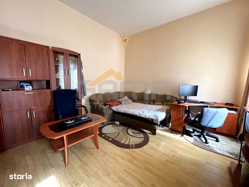 Apartament 1 camera, etajul 2 in Piata Avram Iancu