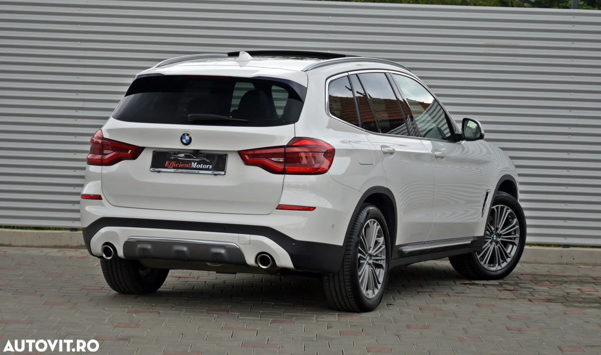 BMW X3 xDrive20i Aut. Luxury Line - 3