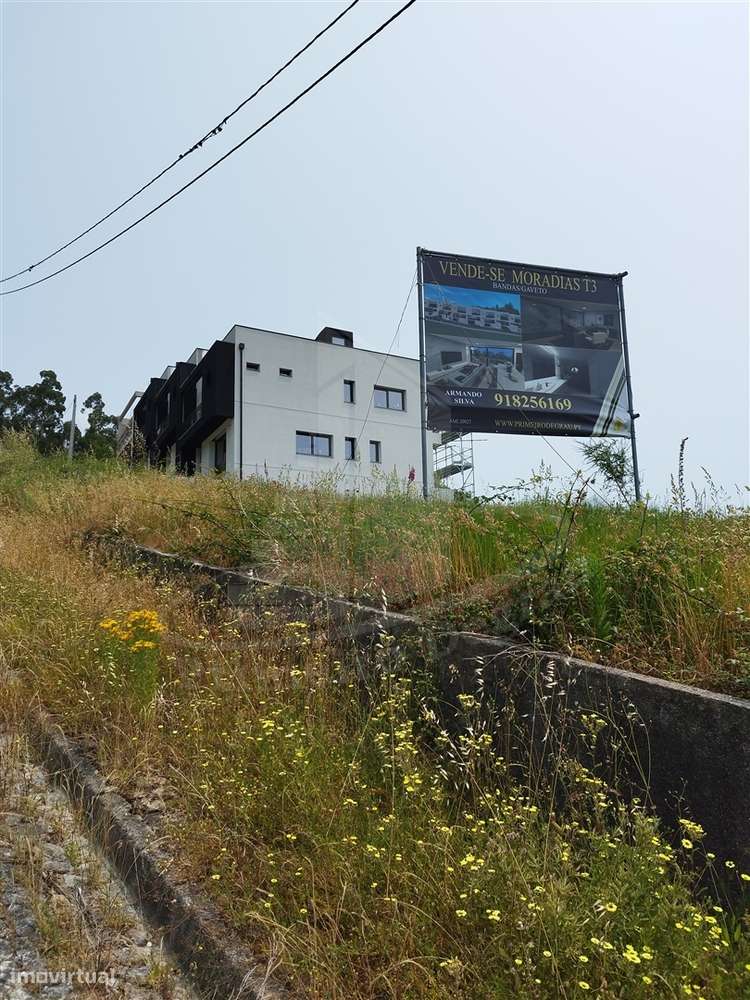 Gaveto em fase avançada de construção-44