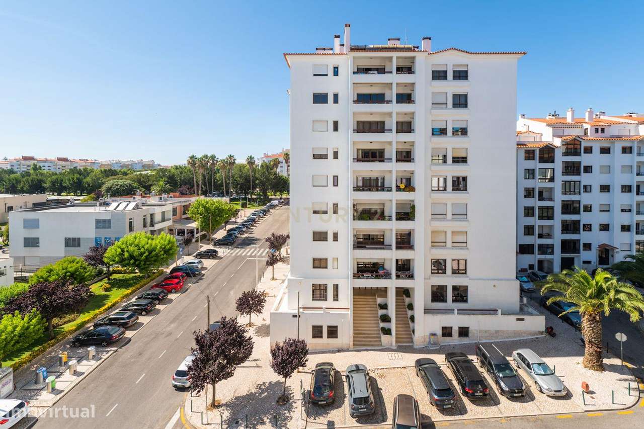 Excelente T4 c/Box | São Domingos de Rana-27