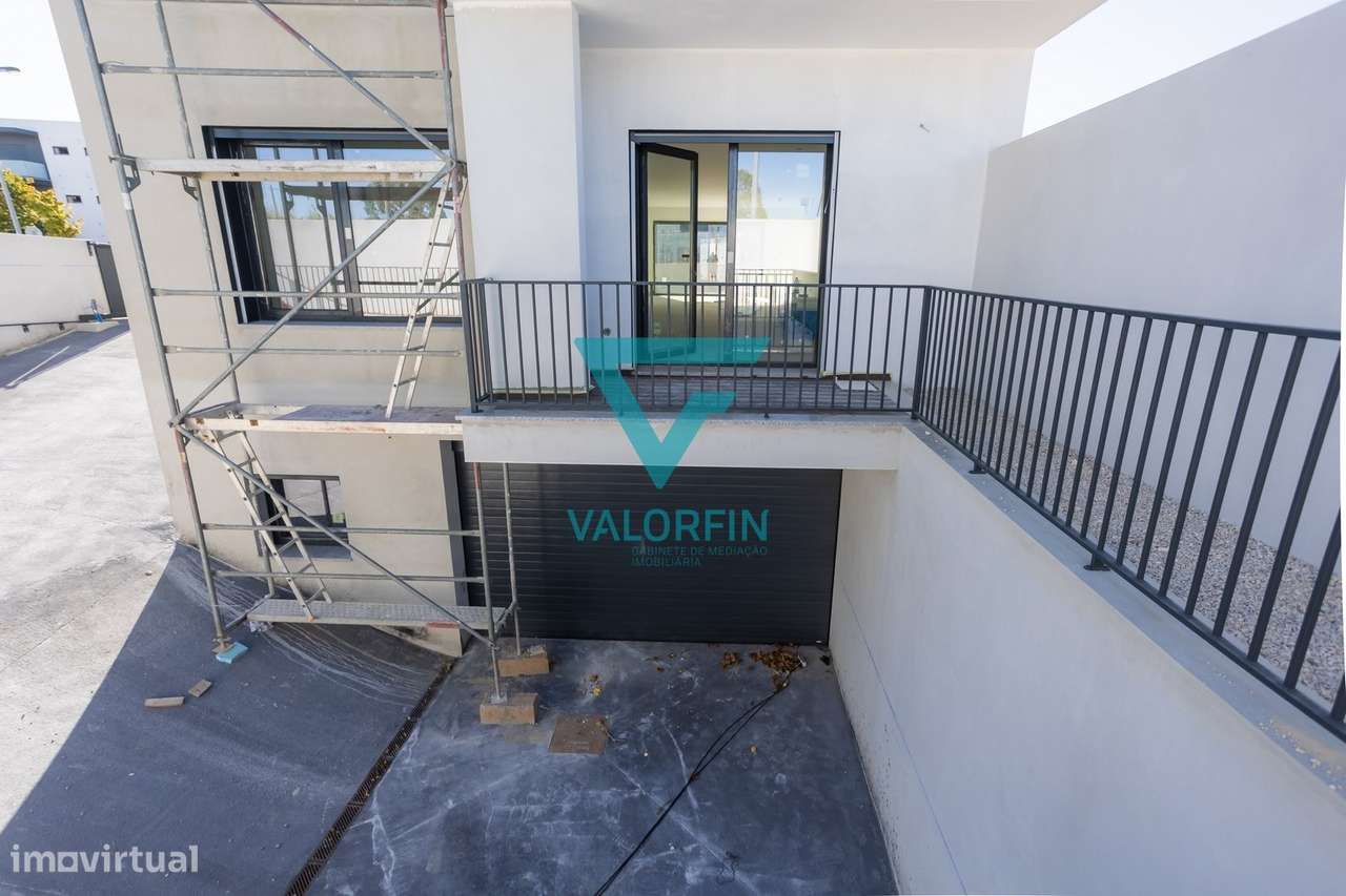 MoradiaT4 NOVA | Barosa - Leiria-13