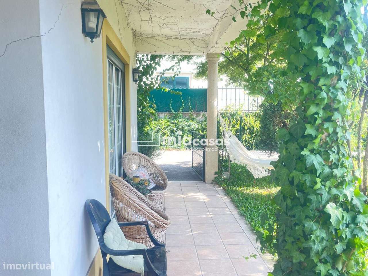 MORADIA T4+1 ISOLADA - OIÃ-33