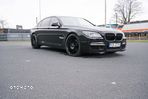 BMW Seria 7 740Li - 8