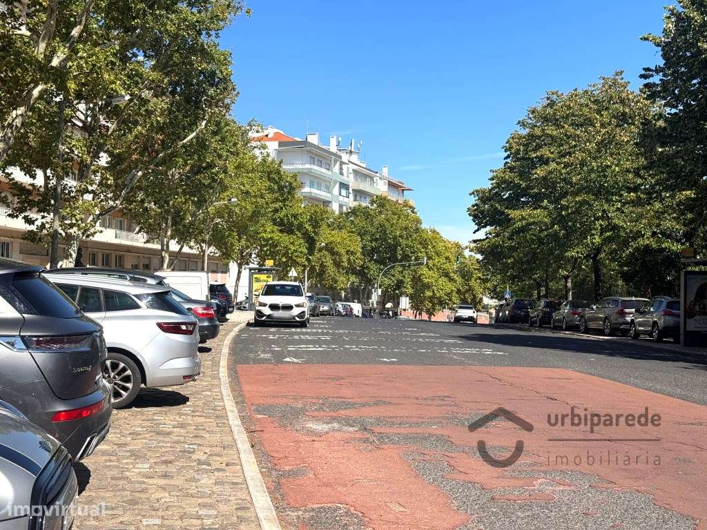 Apartamento T3 no Restelo c/ vista Rio.-32