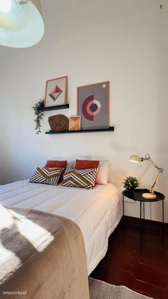 Quarto - localizado em Olivais Coimbra - Grande imagem: 2/14