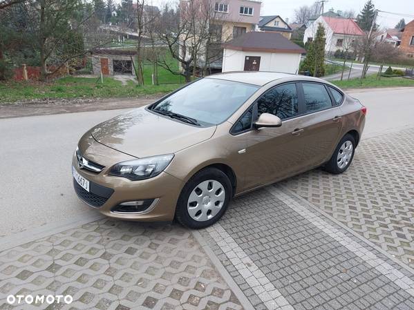 Opel Astra 1.6 Active - 3