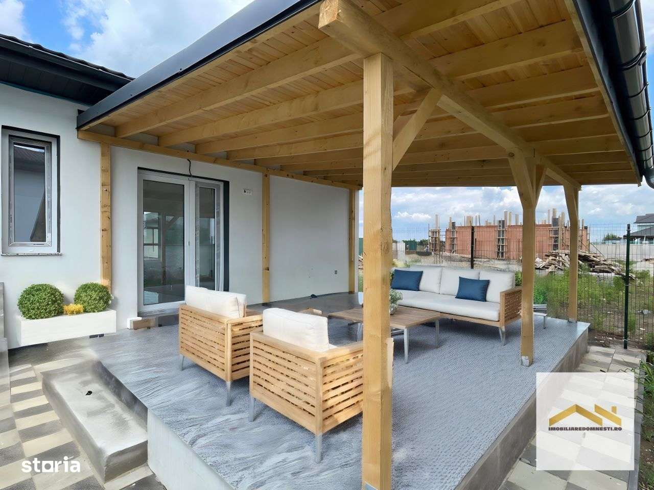 Case 100% Independente Energetic Domnesti Parter 3 domitoare - 2 bai - Imagine principală: 2/13