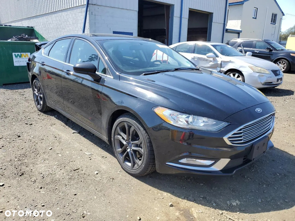 Ford Fusion - 5