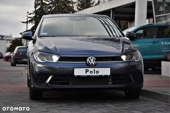 Volkswagen Polo - 2