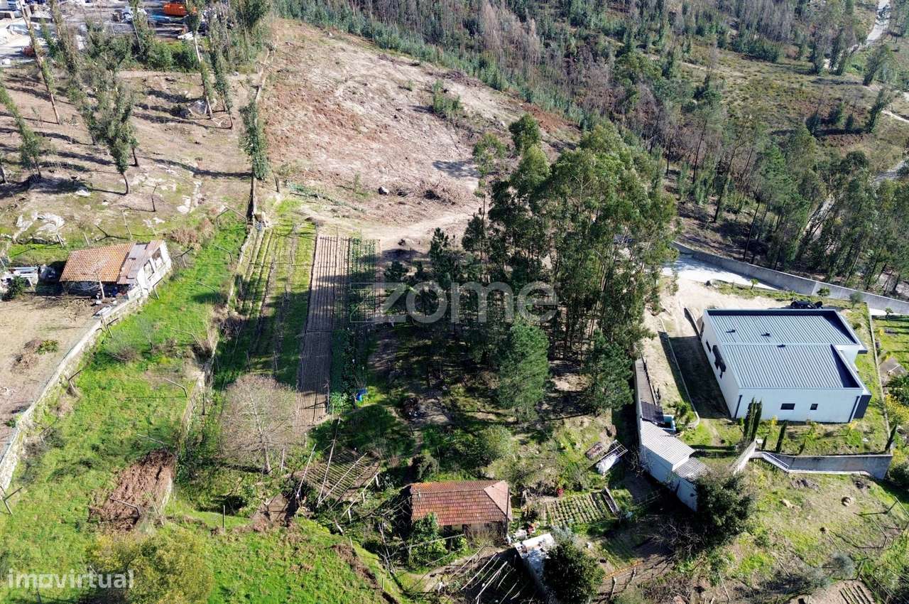 Terreno em MANCELOS | Zona Residencial-11
