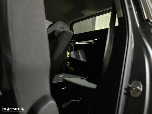 VW Touran 1.6 TDI Confortline - 36