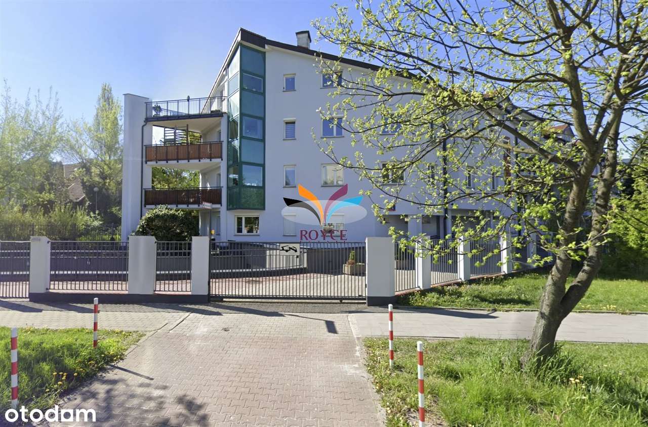 Mokotów ul. Śródziemnomorska 120 m2 garaż komórka-16