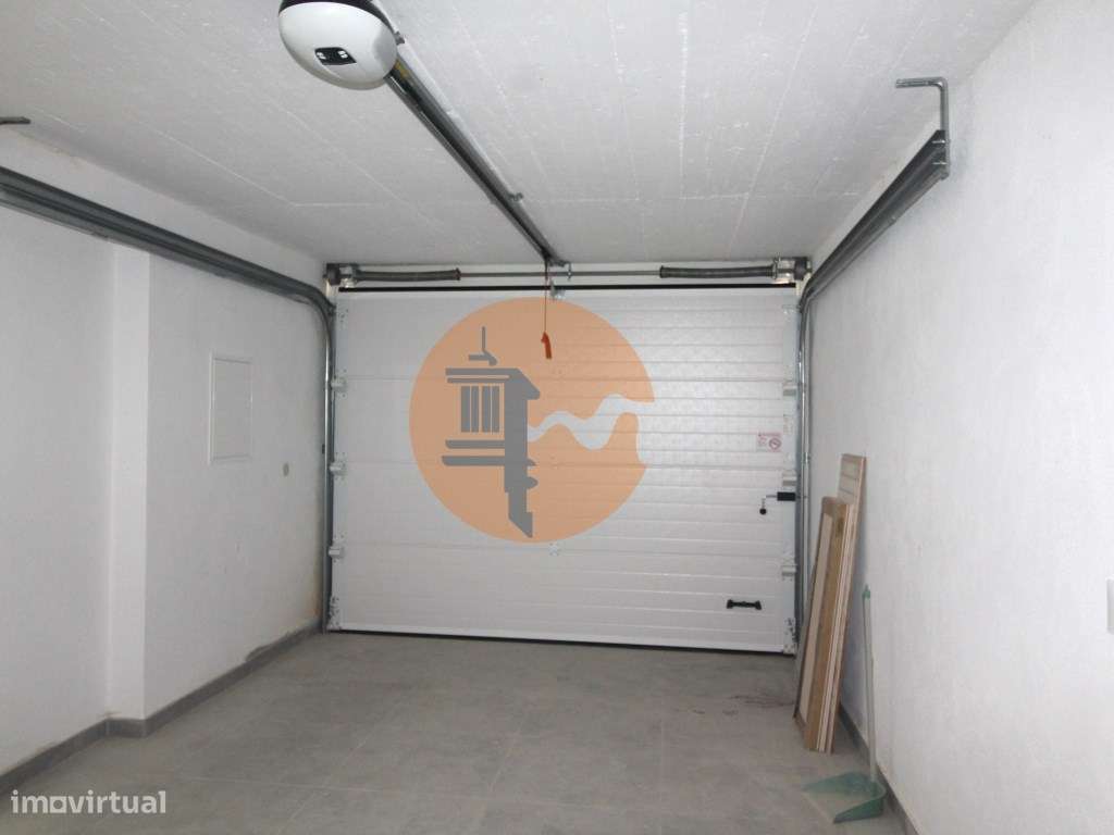 Construção de uma moradia em banda em prestigiada urbanização de Ta... - Grande imagem: 5/35