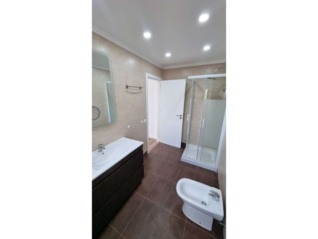 Moradia V3+1 - Ericeira - 323 m2-27