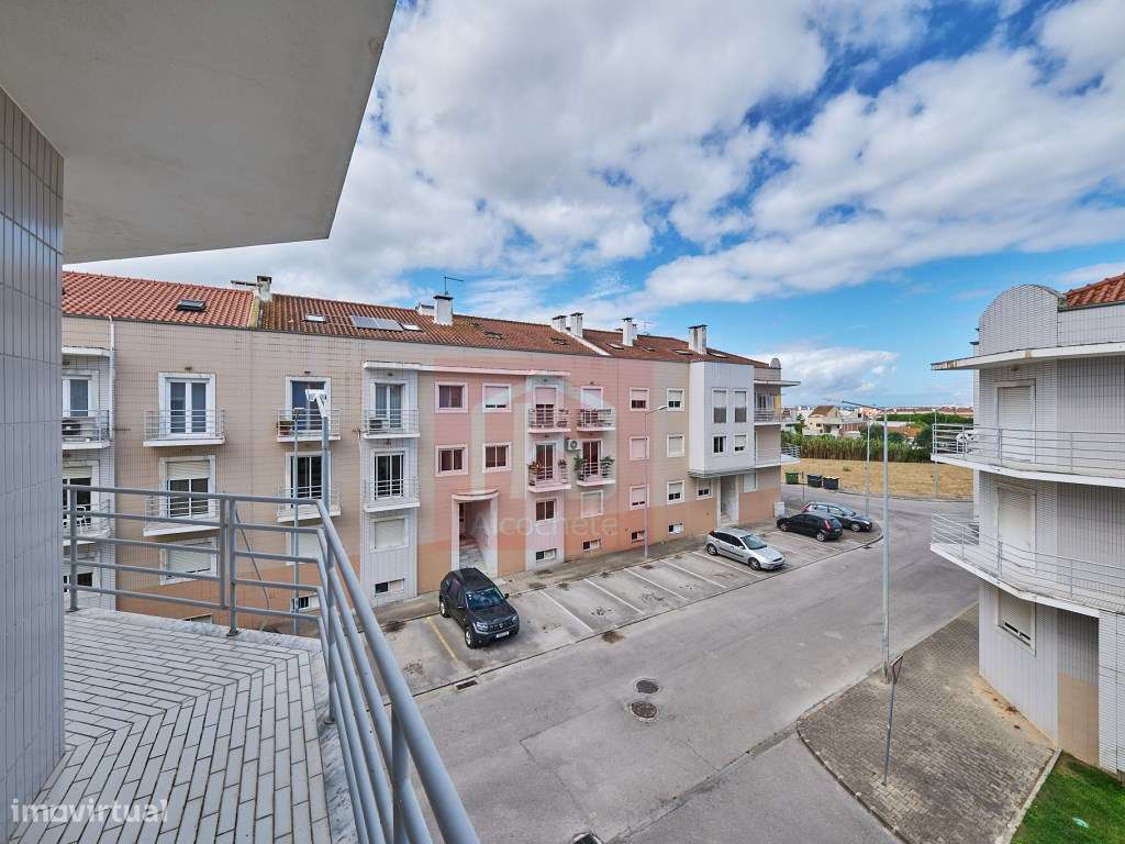 Apartamento duplex T2+3 em São Francisco.-18