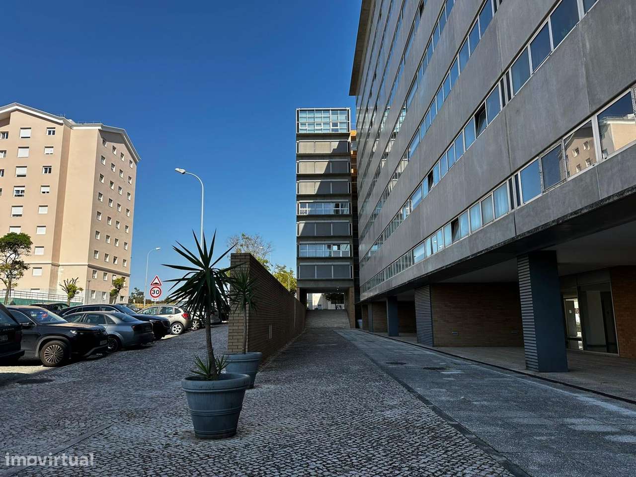 T3 - Condomínio Jardins São Bartolomeu - 2 Parq e Arrecadação-29