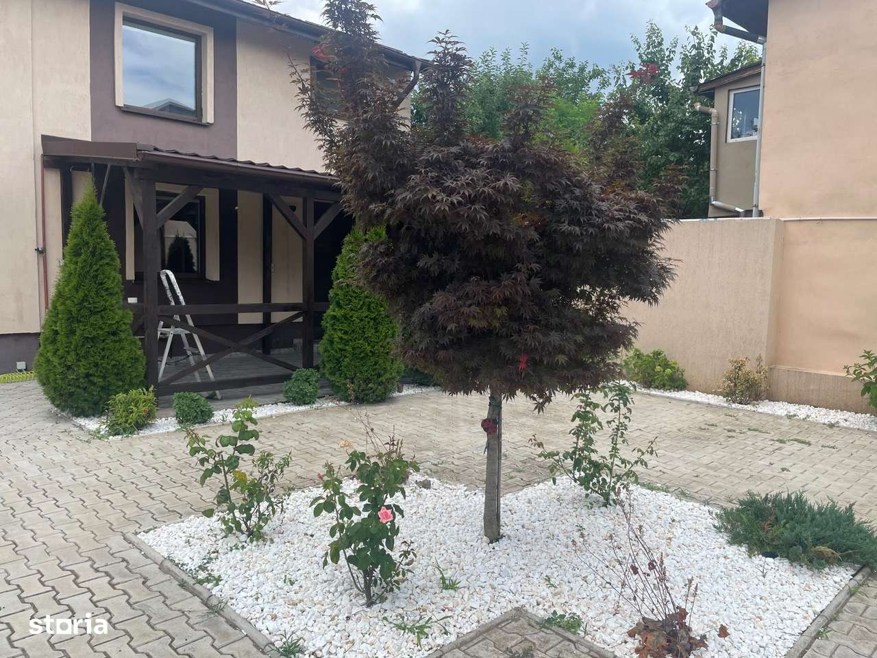 Central str.Valeni,vila P+1,de inchiriat - Imagine principală: 1/20