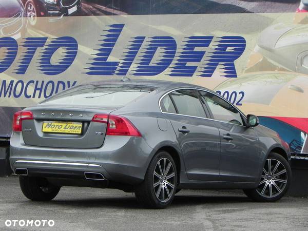 Volvo S60 - 2