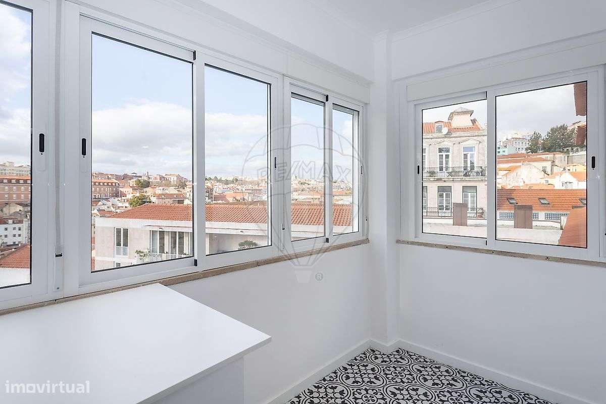 Apartamento T2 à venda em Lisboa-22
