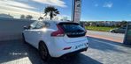 Volvo V40 2.0 D3 Momentum - 5