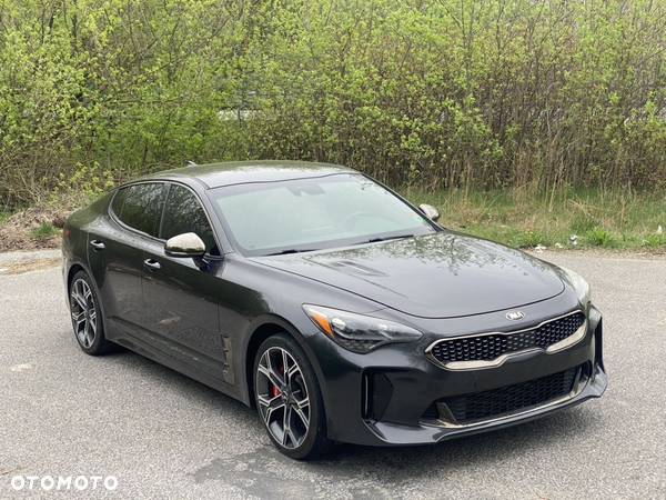 Kia Stinger 3.3 T-GDI V6 GT AWD - 2