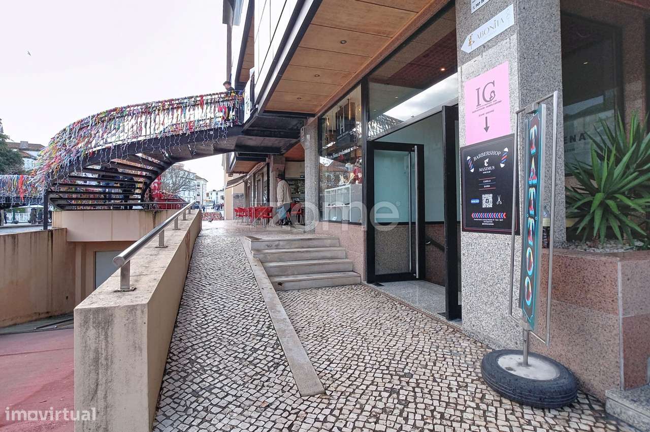 Loja no Centro de Aveiro - Grande imagem: 4/19