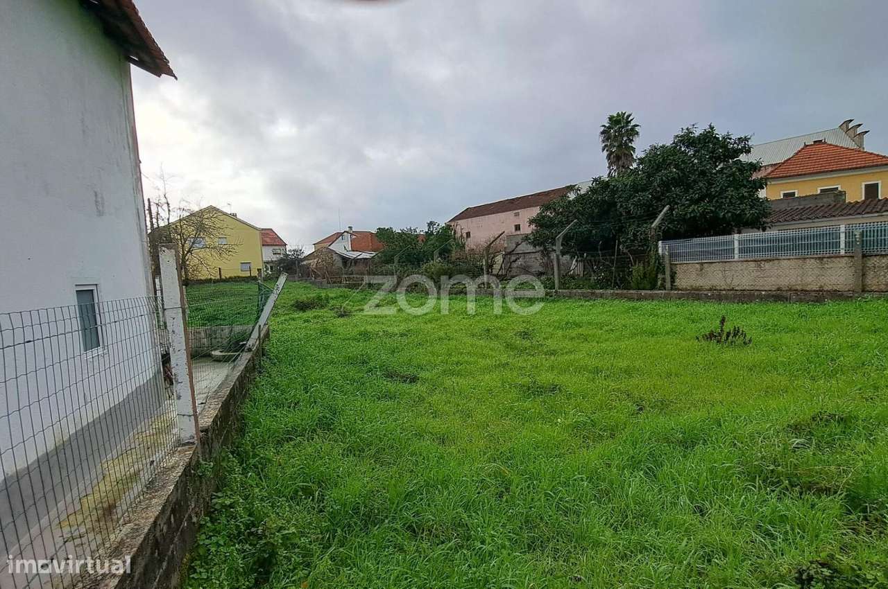 Terreno Urbanizável em Albergaria dos doze-8