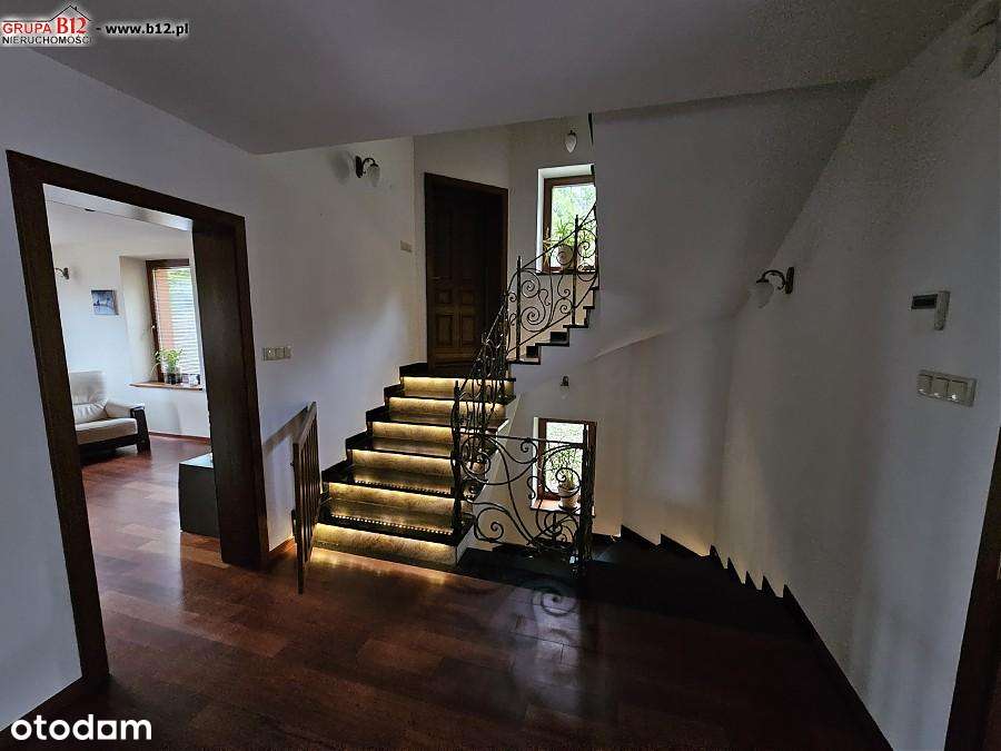 piękna luksusowa willa-idealna do zamieszkania ale i jako biznes-7