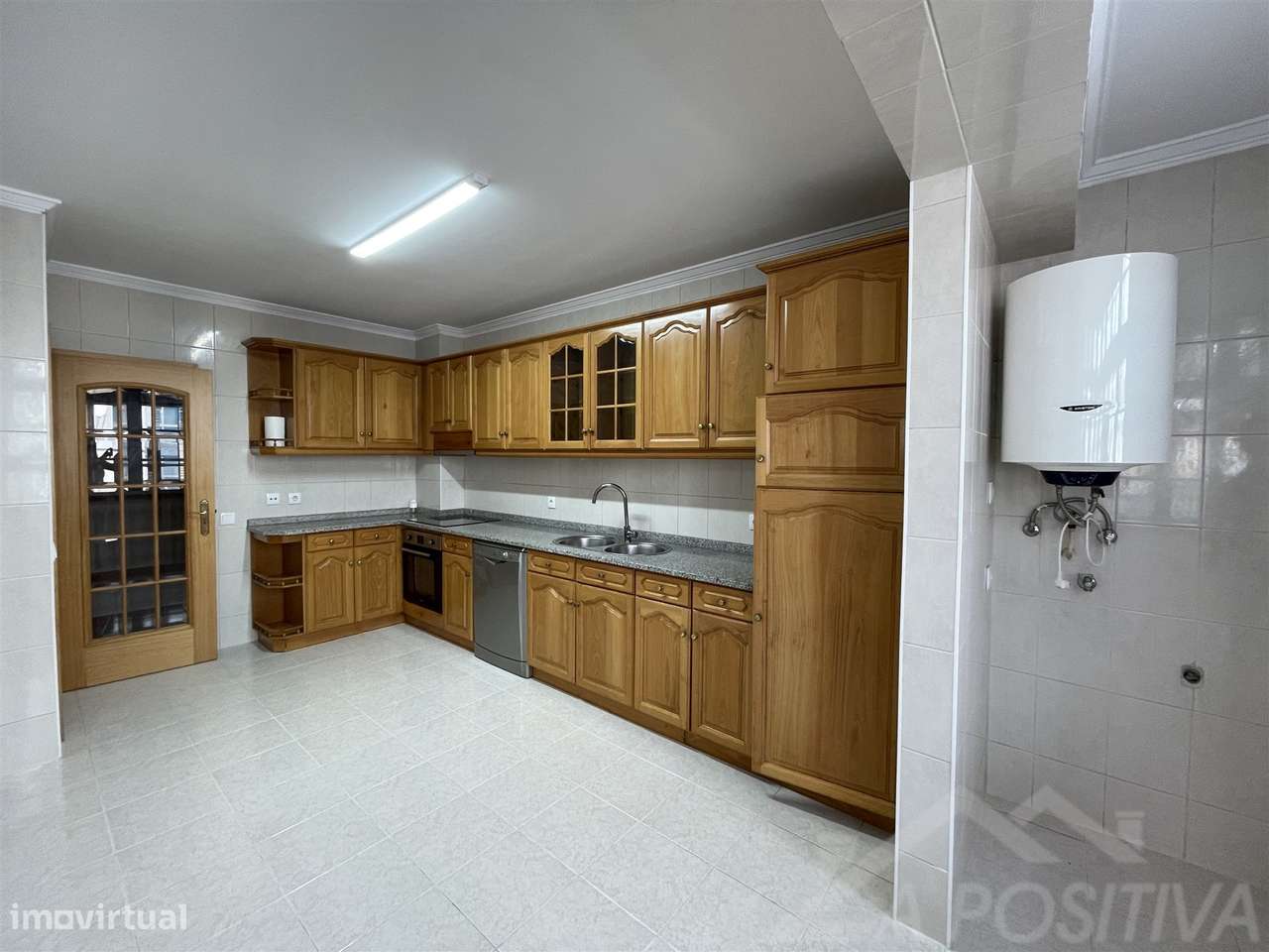 Apartamento T2+1 Venda em São João da Madeira,São João da Madeira-0
