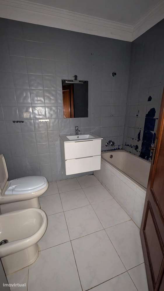 Excelente Apartamento T2 à venda na Maia-15