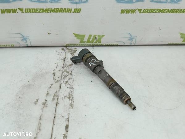 Injector 1.9 ddis f9q 8200389369 0445110230 Opel Vivaro A - 2