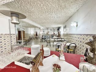 Restaurante e Café Aguada de Baixo - Pensão Parreira!