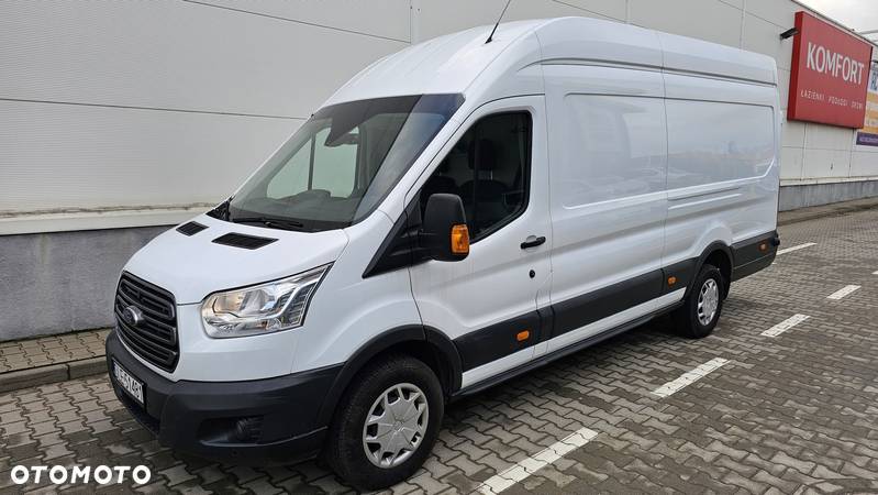 Ford Transit - 1