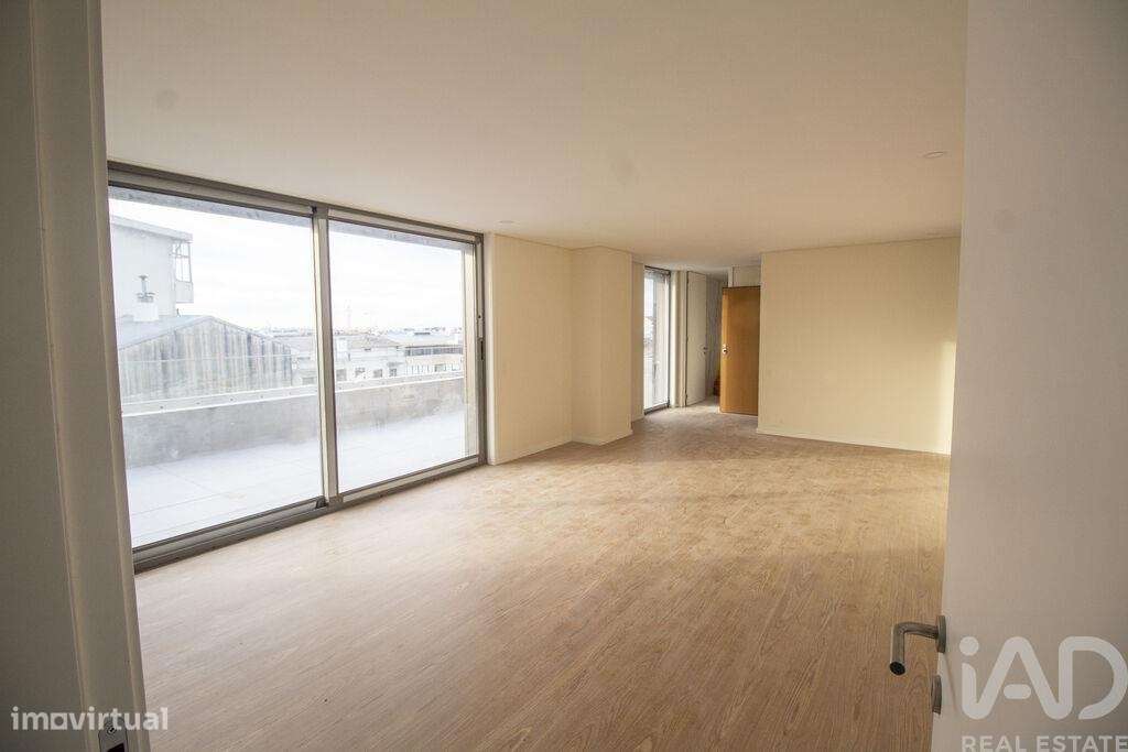 Apartamento T3 em Espinho de 125,00 m2 - Grande imagem: 4/28