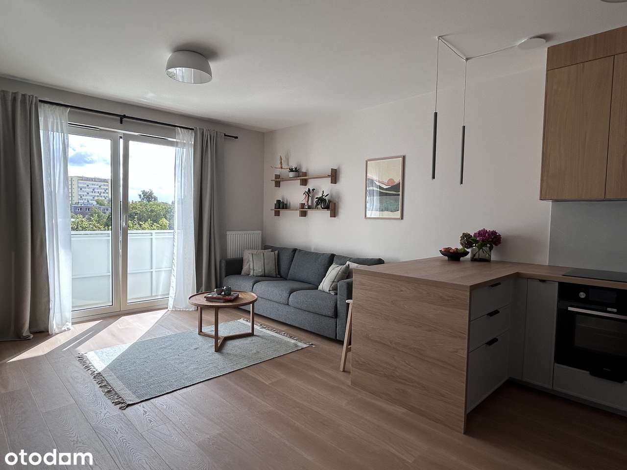 9 Maja 84 Pomorzany, balkon, miejsce postojowe, koło szpitala