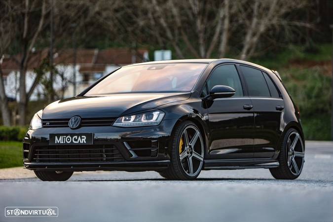 VW Golf 2.0 TSi R - 24