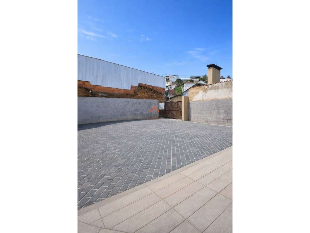 Moradia T2 em Águeda | RENOVADA - Grande imagem: 2/23