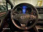 Toyota Avensis 1.8 Premium - 18