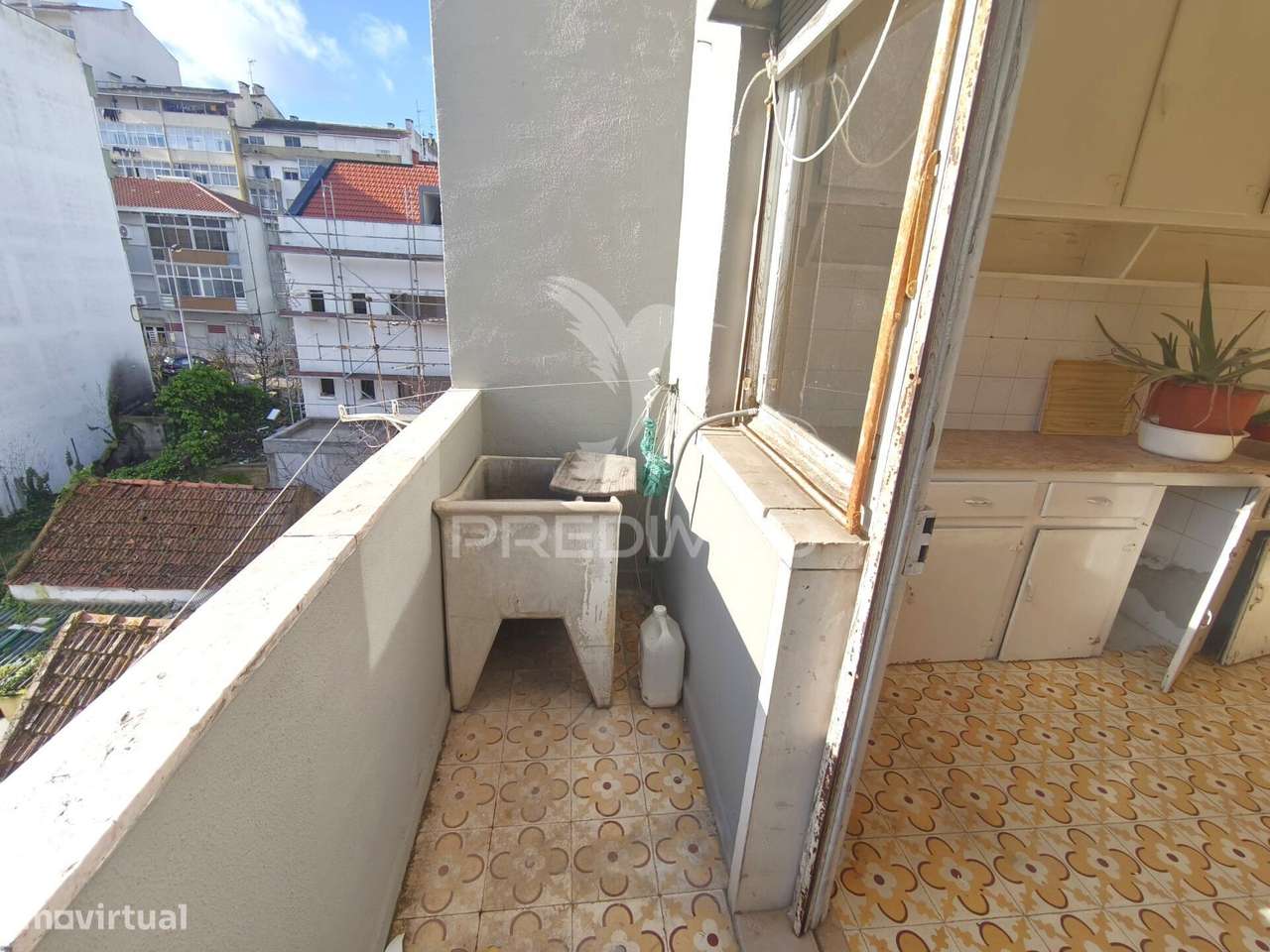 Apartamento T3 com enorme potencial na Cova da Piedade - Grande imagem: 5/20