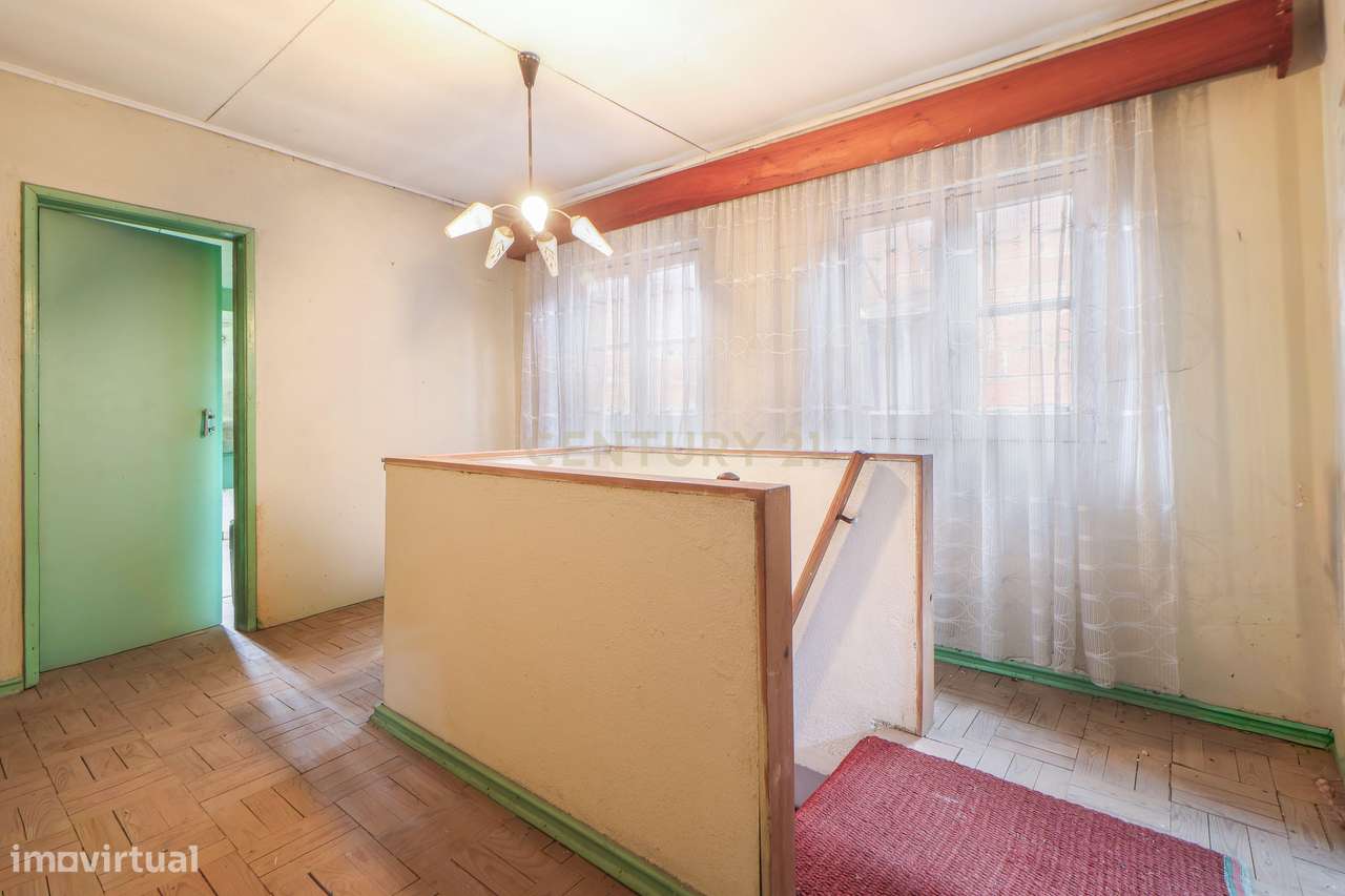 Apartamento T2 na Cruz de Pau - Amora - Seixal-22